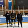 Team-Manager Sven Rampf, Neuzugang Anton Egle und Coach Bobby Linke (von links).