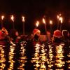 Die Donau im Glanz der Lichter: das Donauschwimmen des DLRG-Kreisverbands bietet immer wieder ganz besondere Anblicke. 