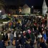 Einen Besucherrekord gab es beim Weihnachtsmarkt in Wortelstetten. Der Dorfplatz war am Samstag dicht gefüllt. 