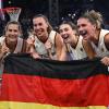 In Paris siegten sie knapp, in Baden-Baden mit großem Vorsprung: Die 3x3-Basketballerinnen Sonja Greinacher, Svenja Brunckhorst, Elisa Mevius und Marie Reichert (von links).