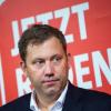 SPD-Chef Klingbeil vermisst eine Gegenfinanzierung der Unionsversprechen.