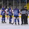 Viel Diskussionsbedarf gab es beim Spiel in der Eishockey-Bayernliga zwischen dem HC Landsberg (dunkle Trikots) und Klostersee. 