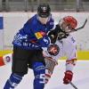 Bayernliga: HC Landsberg Riverkings - EHC Klostersee (weiß), 5 Jonas Mosler harte Bandagen heute