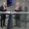 Bundeskanzler Olaf Scholz (SPD) erläutert die Vertrauensfrage im Bundestag. 