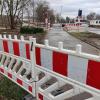 Um diesen Bahnübergang bei Südzucker (Donauwörther Straße) geht es vor allem: Er ist seit Mai gesperrt, obwohl inzwischen die technischen Arbeiten der Bahn längst erledigt sind. 