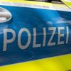 In Dasing löschte ein Autobesitzer sein in Brand geratenes Fahrzeug.