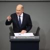 Bundeskanzler Olaf Scholz (SPD) nutzt seine Rede über die Vertrauensfrage im Bundestag für eine harte Attacke gegen die FDP. (Archivbild)