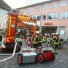 In einem Wohn- und Bürogebäude am Aichacher Stadtplatz kam es am Donnerstagmorgen zu einem Feuerwehreinsatz. Im Keller war ein Brand ausgebrochen.