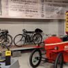 Das rote Moll-Mobil im Fahrzeugmuseum von Chemnitz.