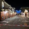 Ein Blick auf den abgesperrten Weihnachtsmarkt in Magdeburg. Auf dem Weihnachtsmarkt in Magdeburg ist ein Autofahrer in eine Menschengruppe gefahren. 