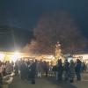 Gemütlich geplauscht wurde auf dem Oberbernbacher Christkindlmarkt.