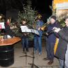 Beim Weihnachtsmarkt der Vereine in Eisingersdorf spielte die Bläsergruppe des Musikvereins Aindling. 