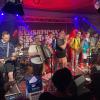 Beim Allstars-Konzert im Canada in Obermauerbach musizierten am Ende mehr als 20 aktive und ehemalige Bandmitglieder des Sensational Skydrunk Heartbeat Orchestra gemeinsam auf der Bühne.