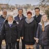 Das Foto zeigt (von links) die Aktivsenioren Paul Ganterer, Heidi von Varendorff und Hans Reiter sowie Nadja Hitzelberger, Rainer Mahl und Christina Fratz vom Landratsamt. 