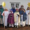 Auch in Obergessertshausen gingen die Sternsinger von Haus zu Haus, um für notleidende 
Kinder in der Welt zu sammeln. Die Kinder und Jugendlichen möchten sich bei den Bürgern für die freundliche Aufnahme bedanken und freuen sich über die großartige Spende von 1018 Euro, die so zusammengekommen sind.