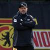 Er steht vor seinem Debüt als Trainer des 1. FC Union Berlin