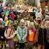 Zahlreiche Mitwirkende waren beim Familiengottesdienst dabei.