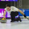 Klaudius Harsch, Curling-Profi und Student im Bachelorstudiengang Wirtschaftsingenieurwesen/Maschinenbau der Hochschule Kempten, nimmt an den Welthochschul-Winterspielen in Turin teil.