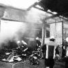 ... Bilanz eines Brandes durch Blitzeinschlag in der Stuhlfabrik Hofmann in Kreuzwertheim am Samstagabend.