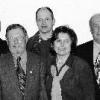 Verdiente Mitglieder des Männergesangvereins (MGV) Großlangheim wurden von Vorsitzendem Ralf Weigand (3. von links) und dem
Gruppenvorsitzenden der Sängergruppe, Kurt Lamparter (ganz links), geehrt.