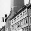Zahnarzt Hellmut am Ziel
seiner Träume: Am 9. März 1933
wurde am Würzburger
Rathaus die Hakenkreuzfahne
gehisst.