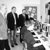 Über neueste Technik an der Hauptschule freuen sich (von links): Edgar
Bätz, Paul Lehrieder und Franz Kraupe.