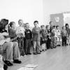 "Oma-Opa-Café" in Untertheres: Den Großeltern boten die Kindergartenkinder Gedichte und Gesang.