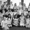 Die Sieger der sechsten Mathematik-Olympiade Main-Spessart ("Moms") erhielten im Schwanensaal der Sparkasse Karlstadt Urkunden und Geschenke.
Mit im Bild sind Organisatorin Christine Streib vom Gymnasium Karlstadt, Landrat Armin Grein und Sparkassendirektor Peter Schmitt.