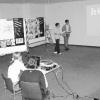 Eine beeindruckende Ausstellung wurde im Haßfurter BIZ eröffnet. Dazu hatten Schüler eine
PowerPoint-Präsentation vorbereitet. Im Bild Susanne Storch, Andreas Herman, Carolin Einbecker, Karina Zink, Sven Grünewald,
Christoph Römmelt, Johannes Keicher und Carina Pösl.