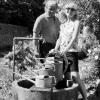 Besannen sich auf die familiäre
Gartentradition und belebten den
historischen Garten aus der
Gründerzeit neu: Engeli Lachmann und
Werner Taubert aus Ochsenfurt.