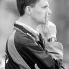 Verhaltener Blick voraus: Thomas Kost ist der einzige hauptberufliche
Landesliga-Trainer. Von ihm und der SpVgg Bayern Hof wird die
Meisterschaft erwartet.