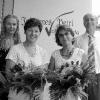 Abschied von der Johannes-Petri-Volksschule Langendorf (von links):
Konrektorin Tamara Müller verabschiedete Ulla Schneider und Maria Rüb.
Rektor Hubert Voll bedankte sich bei ihnen.
