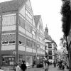 Wieder voll belegt ist das
ehemalige Mainkaufhaus in Lohr. Seit
1. September ist dort auf drei
Etagen mit 1800 Quadratmetern
Nutzfläche die deutsche
Vertriebszentrale von Bosch Rexroth mit rund
60 Mitarbeitern.