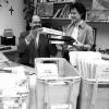 Im Büro des Diözesanrats in Würzburg laufen bei Geschäftsführer Matthias Reichert und Sabine Düchs die Fäden
für die Pfarrgemeinderatswahl 2006 zusammen.
