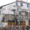 Ein Gemäuer am Rande des Verfalls, die Eisgasse 6 in Repperndorf. Das einstige Zehnthaus samt seiner riesigen
Keller steht in der Liste wertvoller Baudenkmäler und seine Fundamente sollen - Legenden zufolge - auf Kaiser
Karl den Großen zurückgehen.