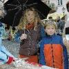 Ob auf dem Markt oder zu Hause, Schwester Laudas feiner Striezel, den hier Johanna Michelbach verkauft, schmeckt überall.