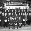 Ein großer Kreis aktiver Männer der Freiwilligen Feuerwehren der Region Marktheidenfeld durften für 25 oder 40 Jahre Dienstzeit die Anerkennung
von Freistaat und Landkreis entgegennehmen. Die offiziellen Gratulanten rechts: Landrat Armin Grein Kreisbrandinspektor Elmar Väth, sowie die
Kreisbrandmeister Christian Menig und Jan Eichner.