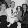 Den 15. Geburtstag des "Brauhauses/American Bar" feiern (von links)
Angelika Will, Inhaber Michael Will, "Junior-Chefin" Lea-Sophia Will und
Audrey Will.