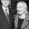 Stabwechsel: Kay Nehm und Monika Harms.