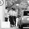 Einige Niederlassungen der US-Army in Unterfranken - in Giebelstadt, Kitzingen, zum Teil in Würzburg - werden
geschlossen und deshalb in absehbarer Zeit auch keine Wachleute der Firma "Securitas Werkschutz GmbH" vor
den Kasernentoren mehr brauchen. Den Betroffenen sollen aber Jobs in den anderen fränkischen Standorten
angeboten werden, heißt es, etwa in Schweinfurt (Bild).