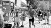 Der Marktplatz in Hofheim war Durchgangsstation und Zielraum des 17. Triathlons. Trotz des harten Pflasters
waren die Triathleten von der Atmosphäre der "guten Stube" begeistert.