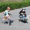Auch die jungen
Rennfahrerinnen hatten keine Angst vor
schnellen Kurven.