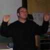 Dr. Richard Greiner,
Mathematikdozent an der Universität
Würzburg, griff im
Franz-Ludwig-Erthal-Gymnasiums in Lohr zur
imaginären Wurst.