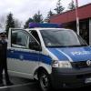 Im Aus- und Fortbildungszentrum der Bundespolizei sind fast alle Fahrzeuge auf Blau umgestellt. Statt „BG“ lautet das Kfz-Kennzeichen „BP“. Auch blaue Uniformen setzen sich langsam durch.