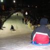 Die Piste: Blick vom Start zeigt, dass es ganz schön steil war. Auf 120 Metern ging die Post auf der Volkacher
Umgehungsstraße ab.