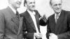 Theater in der Ruinenstadt: links der Landrat und spätere
MAIN-POST-Verleger Michael Meisner, rechts Intendant Heinz Fiebig. Das Bild zeigt sie zu
Beginn der zweiten Spielzeit im August 1947 mit Kapellmeister Cornelius
Monske. ARCHIV