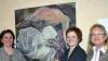 Die beiden Künstlerinnen Sylvie Scherpf (links) und Stephanie Baier-Bindrum eröffneten mit Kunstmanagerin Dr. Astrid Hedrich-Scherpf (rechts) die Ausstellung Potpourri in der Bank Schilling.