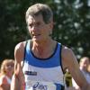 Alfred Knaier von der DJK Salz lief den Marathon in Würzburg in unter drei Stunden und siegte damit in der Altersklasse M55.