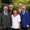 (von links) Sparkassendirektor Oskar Fuchs, Günter Zeier, Bernd Hübler, Edeltraud Englert, Manfred Baumann, Günter Hepp und Sparkassendirektor Wolfgang Reiner.sdsd
