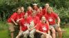 Mirjam Sax (vorne mit Ball) und ihr Meisterteam „Zurich Valkyries“ besuchten Ansbach im Landkreis Main-spessart, Mirjams Heimatort.